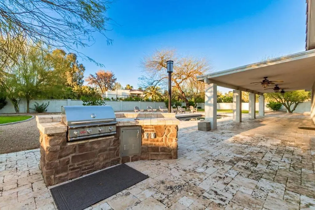 Villa Sunsets On Shea With Pool And Bbq Phoenix Сasa de vacaciones